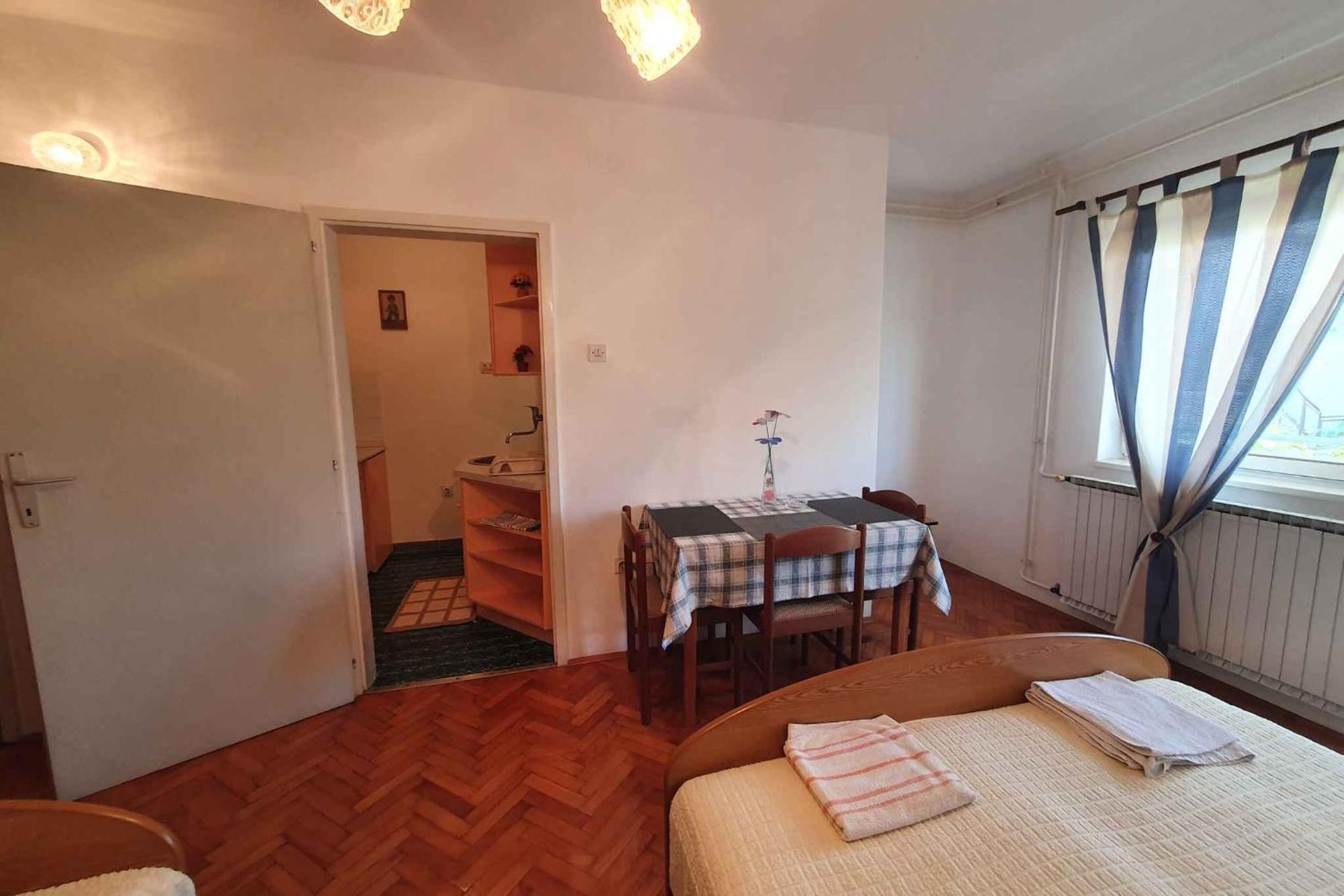 Apartment In Porec/istrien 40404
